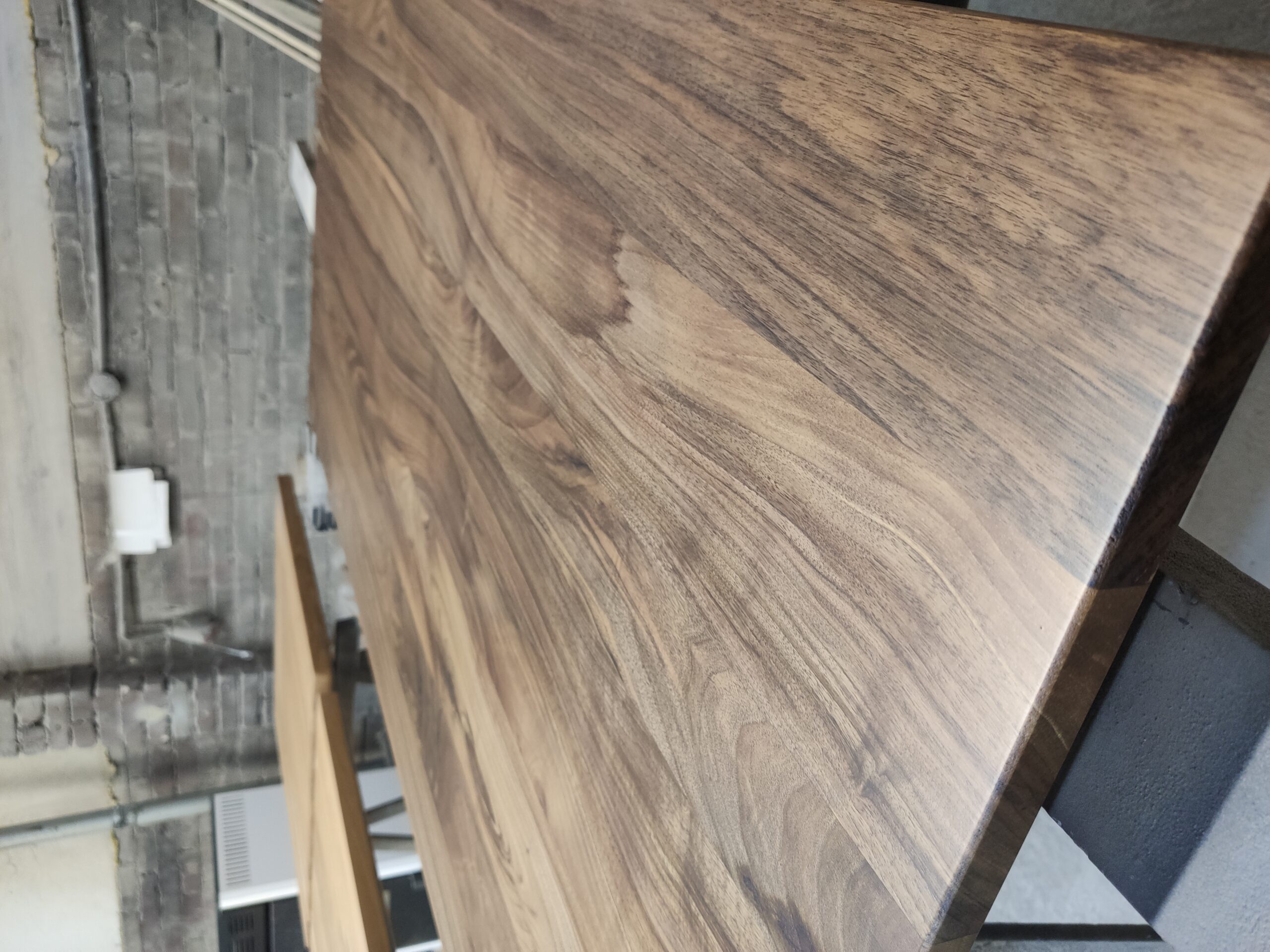 Blat drewniany do stołu industrialnego