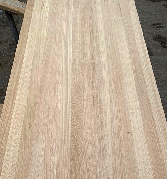 Blat drewniany do warsztatu, trwały i funkcjonalny