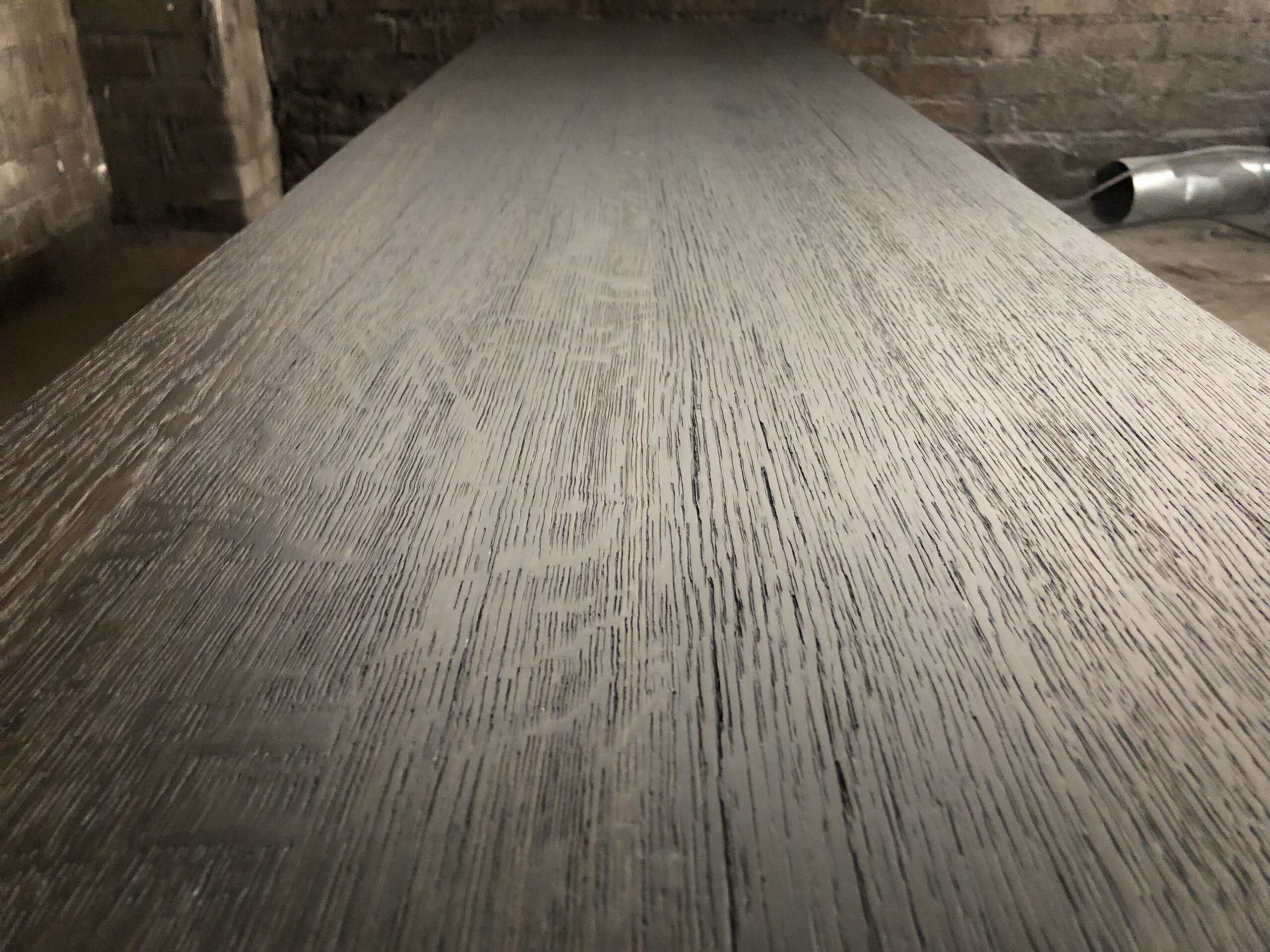 Czarny dąb na wymiar Warszawa