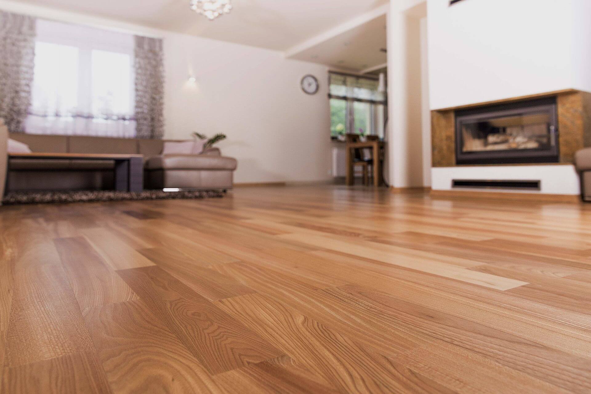 Deska podłogowa z naturalnego drewna Warszawa