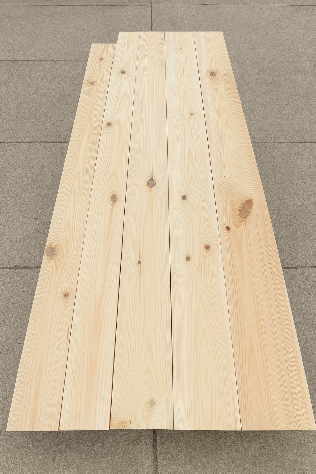 Deski sosnowe cięte na wymiar – precyzyjna obróbka.