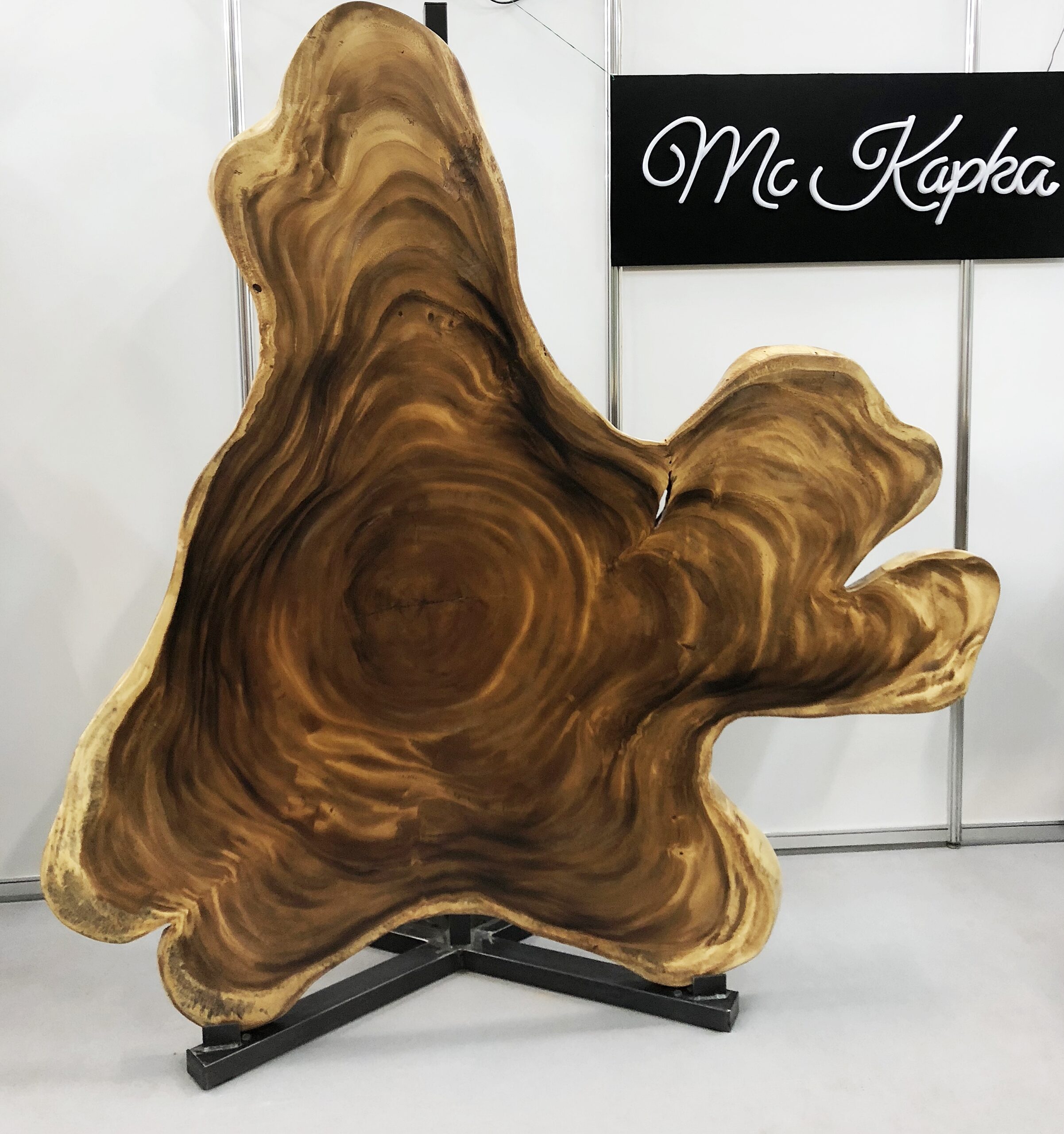 Drewno egzotyczne do łazienki – odporne na wilgoć.