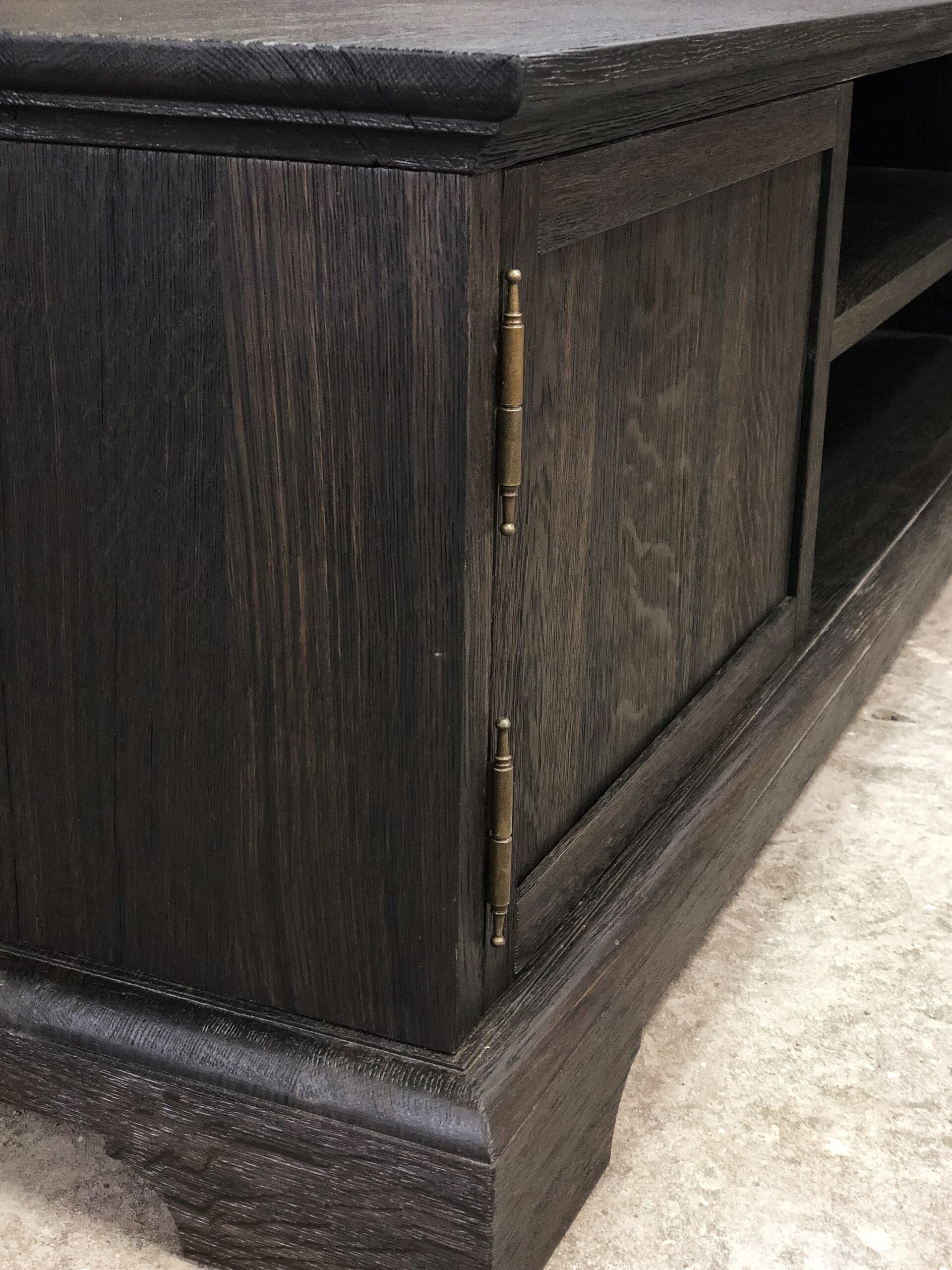 Fronty z czarnego dębu Warszawa