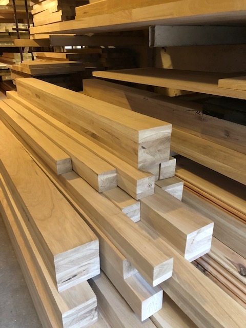 Kantówka dębowa na wymiar – lite drewno.