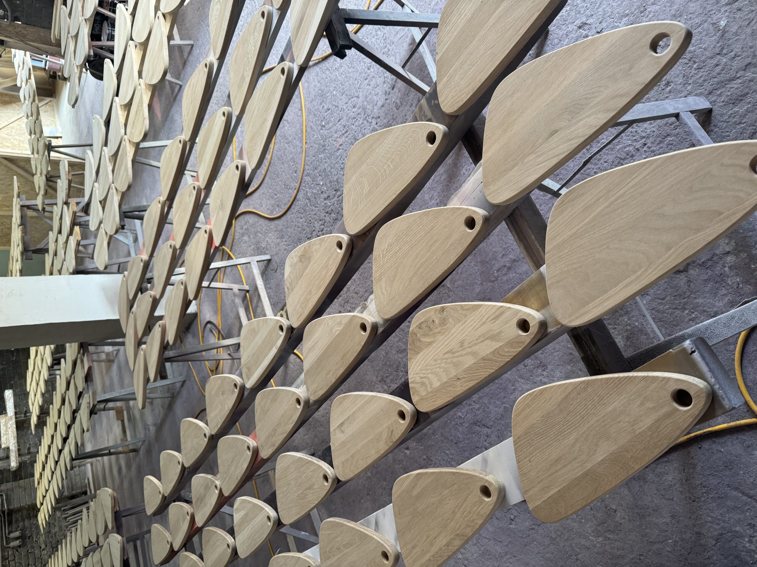 Nietypowe projekty stolarskie Warszawa