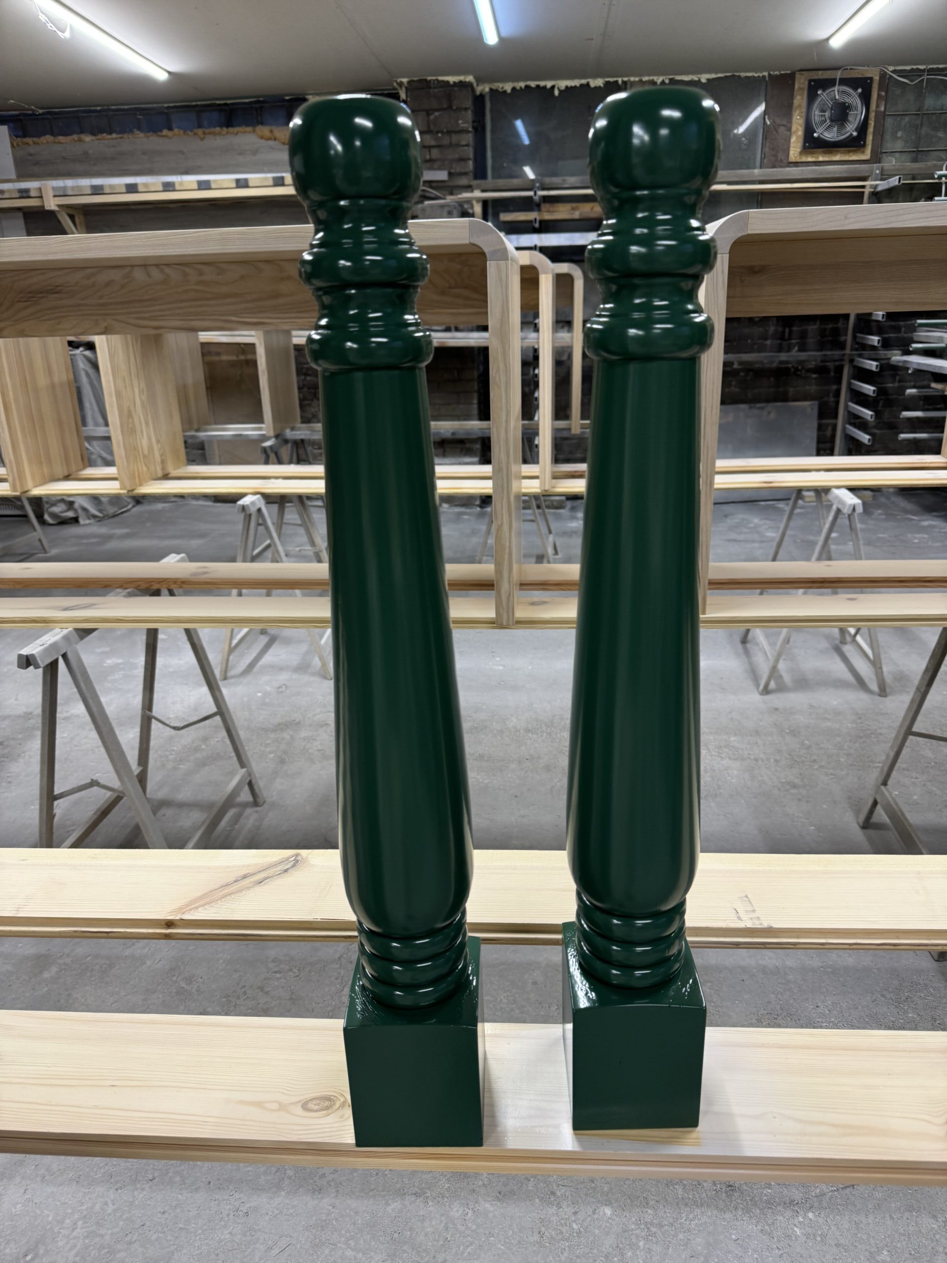 Noga drewniana toczona do stołu na wymiar