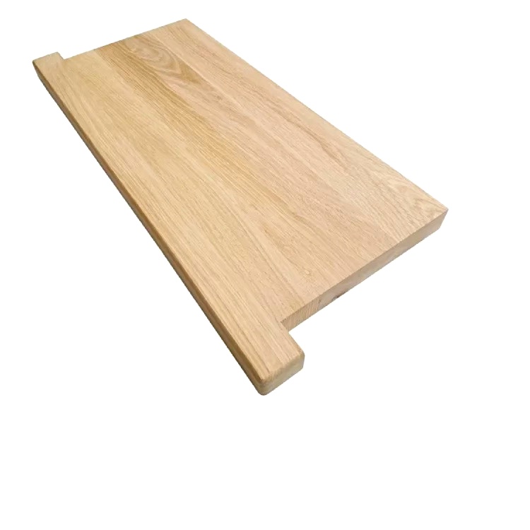 Parapet drewniany na wymiar – indywidualne dopasowanie.