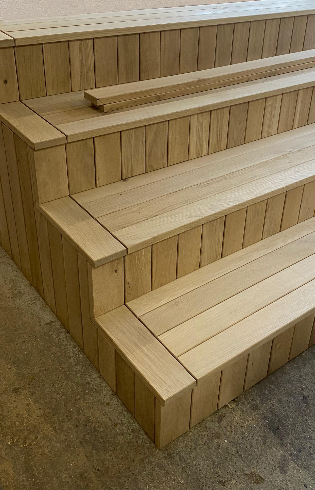 Pracownia stolarska Warszawa – indywidualne projekty