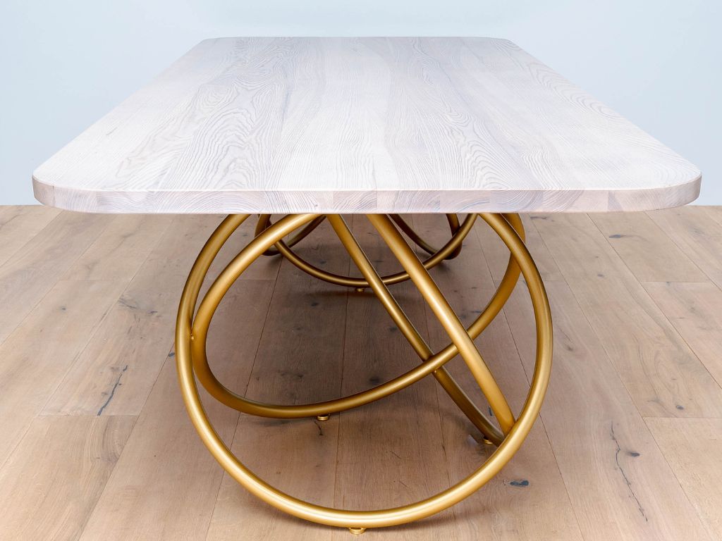 Producent stołów drewnianych na zamówienie – McKapka.