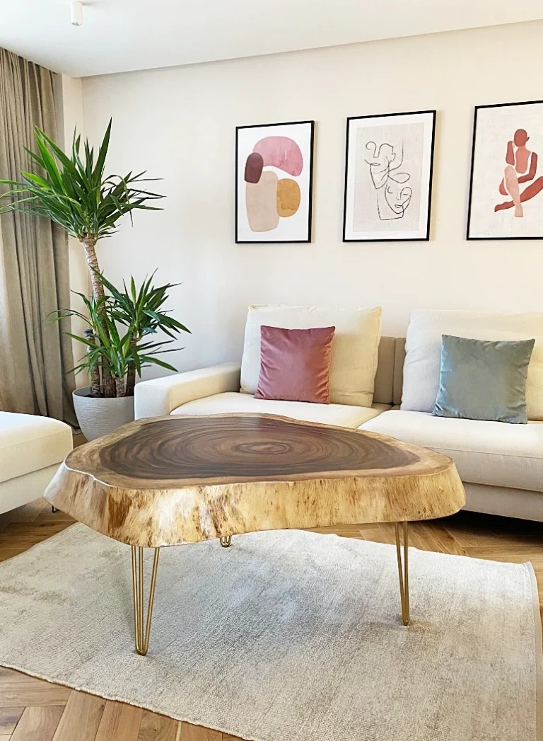 Designerski stolik kawowy z plastra drewna – McKapka