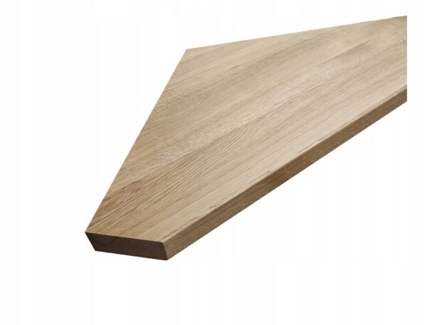 Stopień zabiegowy premium – drewno dębowe.