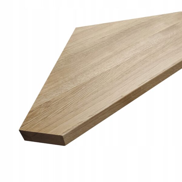 Stopień zabiegowy premium – drewno dębowe.