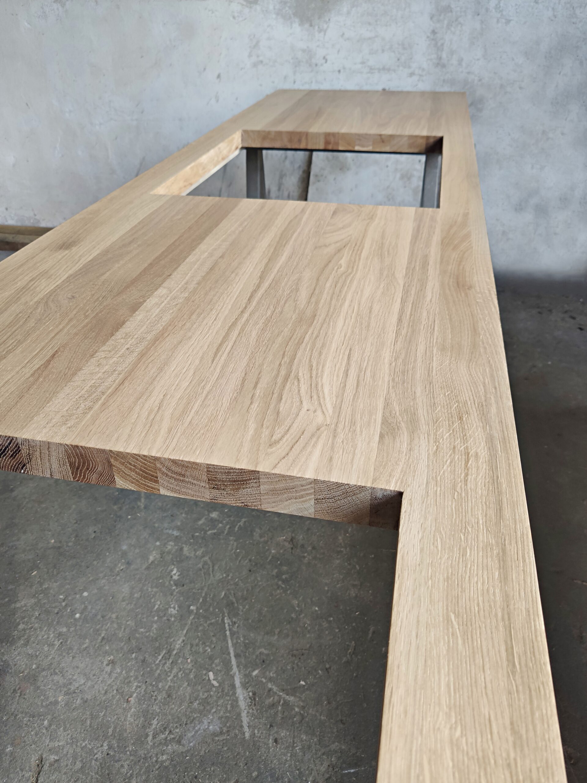 Wycinanie otworów w blatach Warszawa