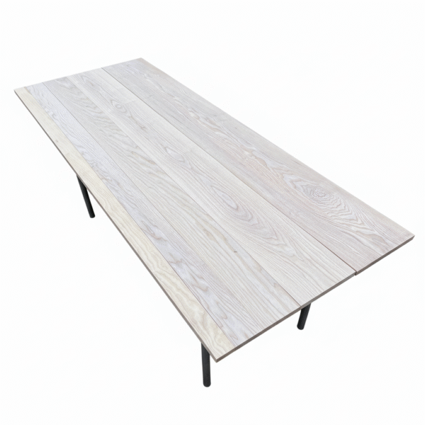 Deska jesionowa strugana – lita, naturalna, stolarnia Warszawa, skład drewna