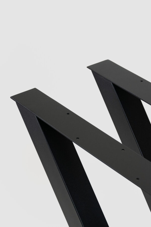 Nogi metalowe MIRTO – stalowe nogi w kształcie litery X do stołu drewnianego