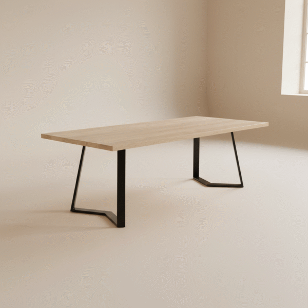 Stół PERKOZ – drewniany blat dębowy i czarne metalowe nogi