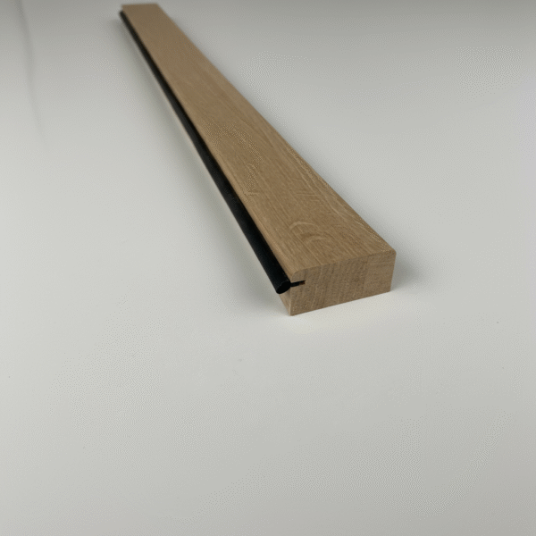 Próg dębowy z uszczelką – lity dąb, precyzyjne frezowanie, wykonanie na wymiar